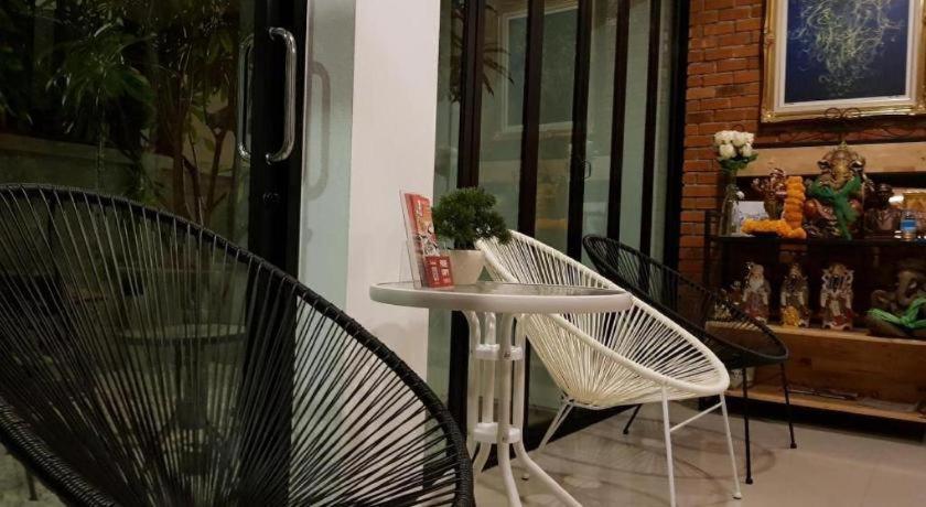The Connect Chiang Mai Hotel Exterior photo
